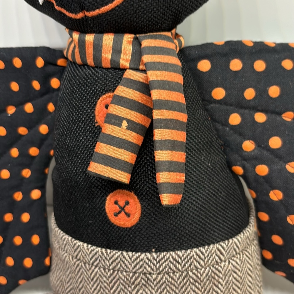 Halloween Bat with mask shelf sitter polka dot wings - Picture 5 of 7